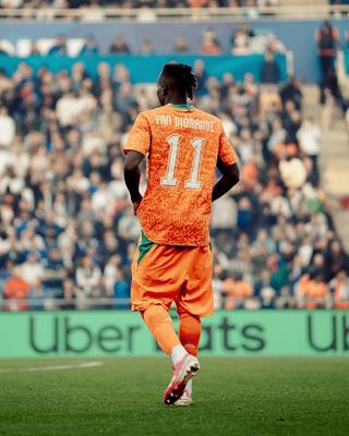 Yan Diomande wearing the "Pure Ambition" New Balance Furon v8. Photo via Yan Diomande.