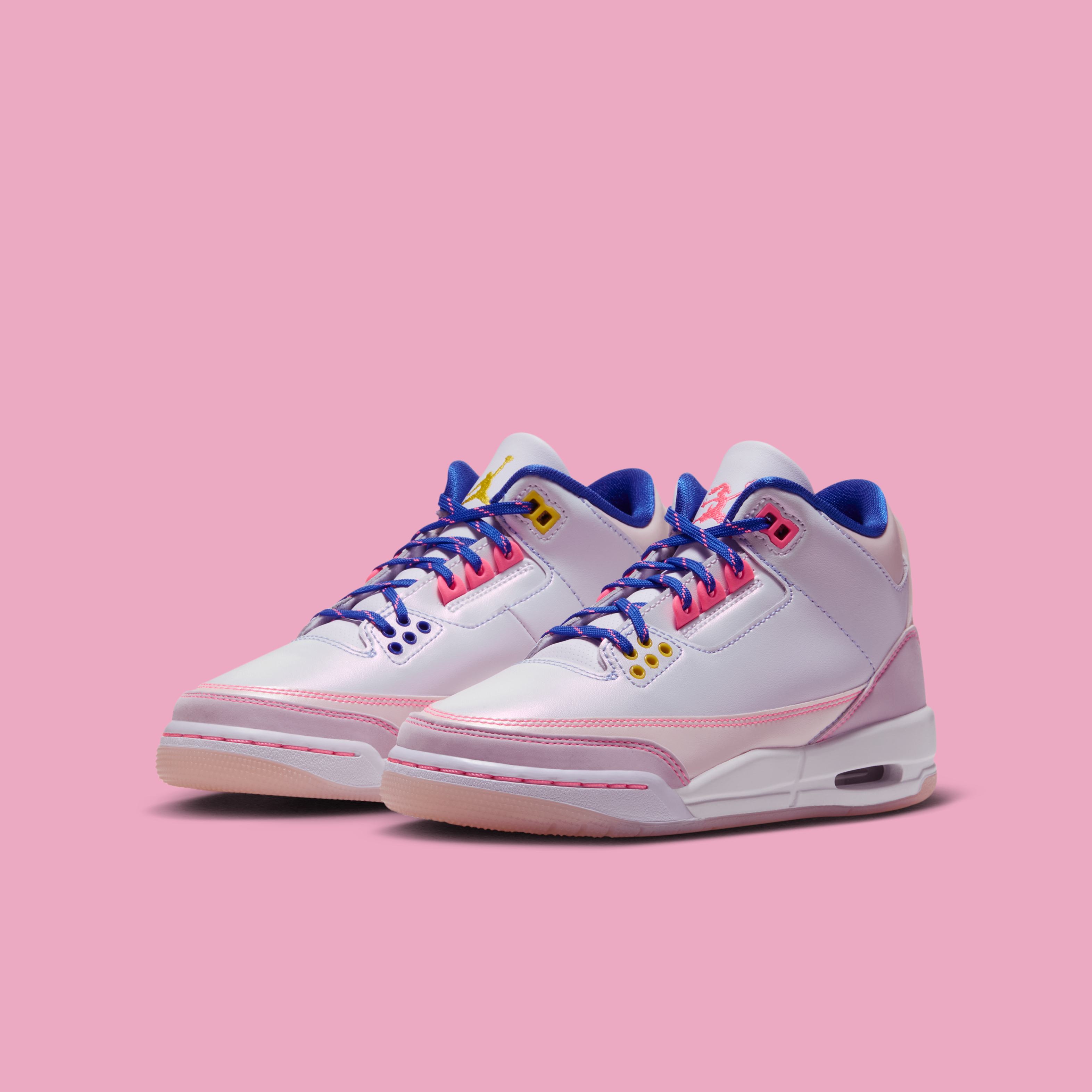 Kids' Space Jam x Air Jordan 3 "Lola Bunny" (SKU: IZ1694-600). Photo via Nike.