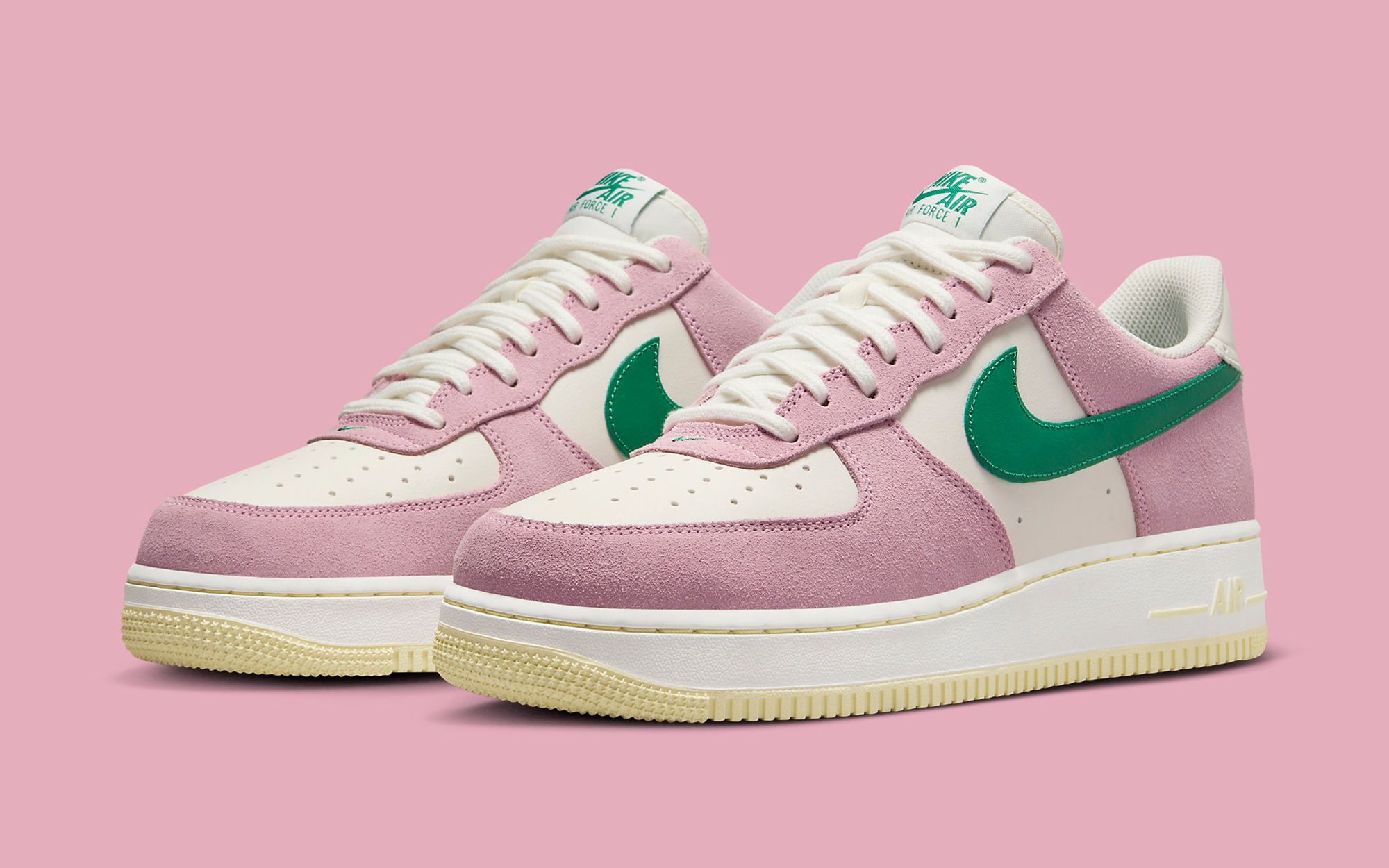 Pink suede air on sale forces