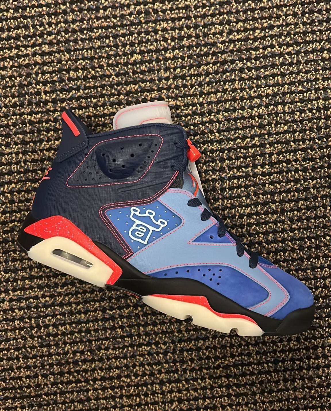 Awake NY x Air Jordan 6 "Midnight Navy" sample. 