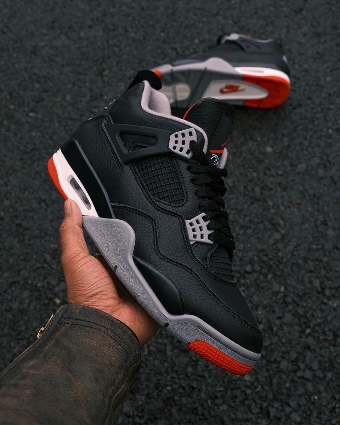 Bred 4's hot sale release date