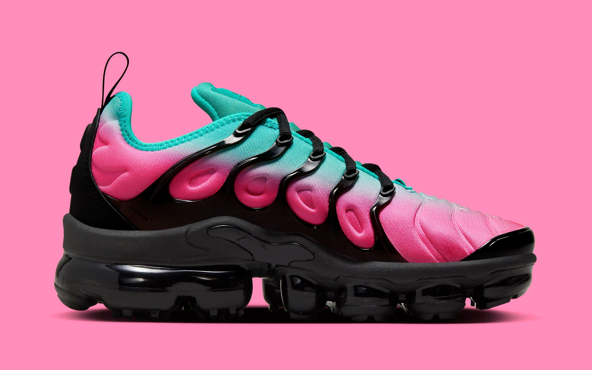 Available Now // Nike Air VaporMax Plus “Miami Nights” | House of