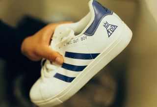 First Look // Fall Out Boy x ayakkab adidas Stan Smith Collaboration