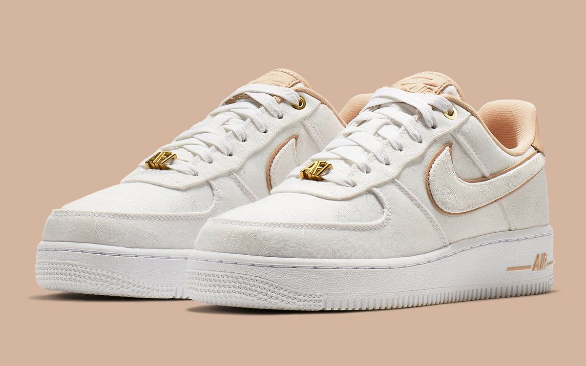 Nike air force 1 2025 lux white metallic gold