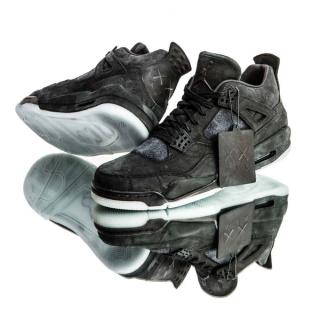 KAWS x Air Jordan 4 "Black"