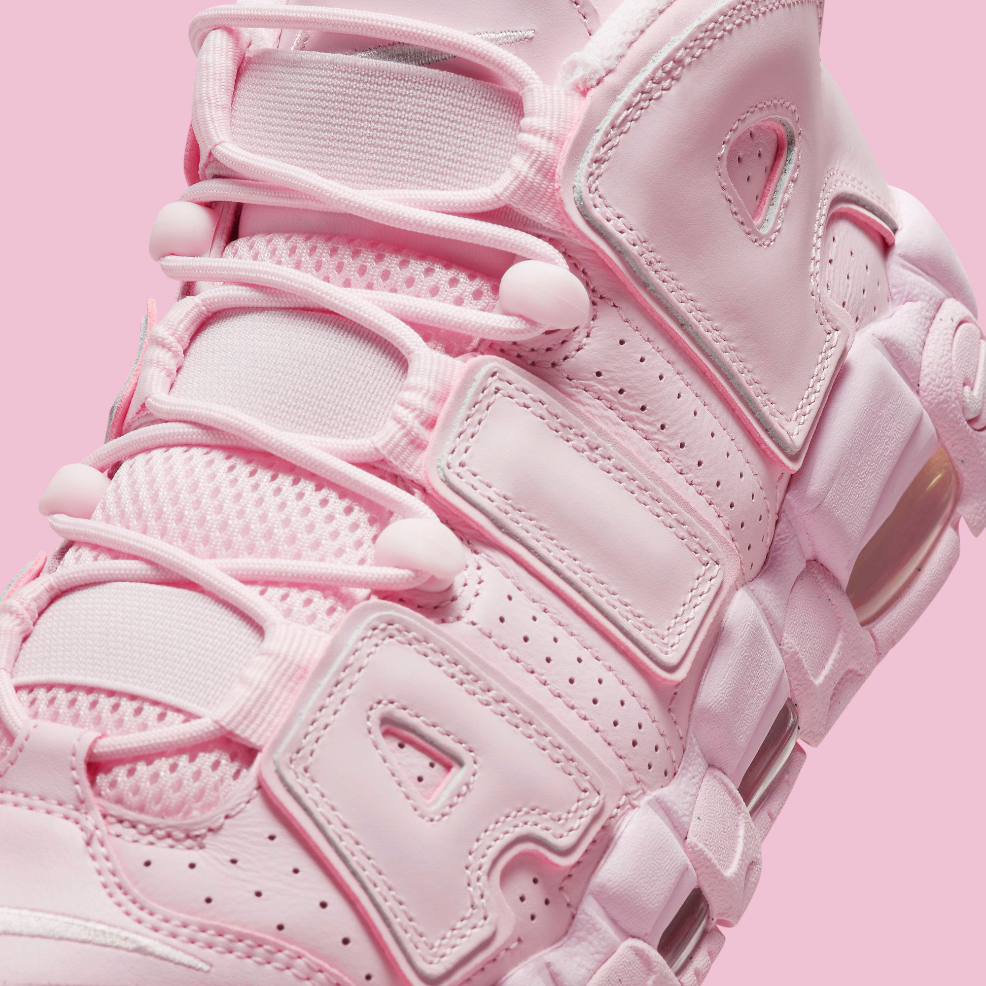 Nike Gives the More Uptempo a 