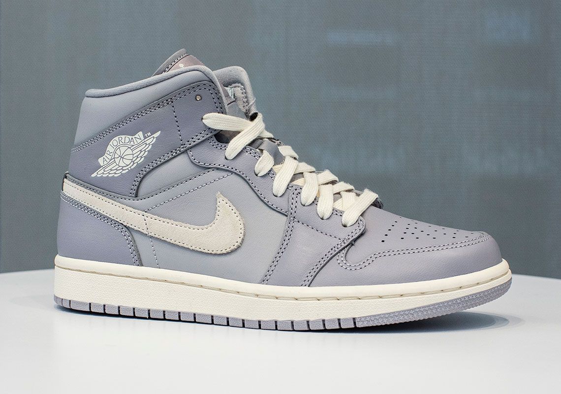 Wolf hotsell grey 1s