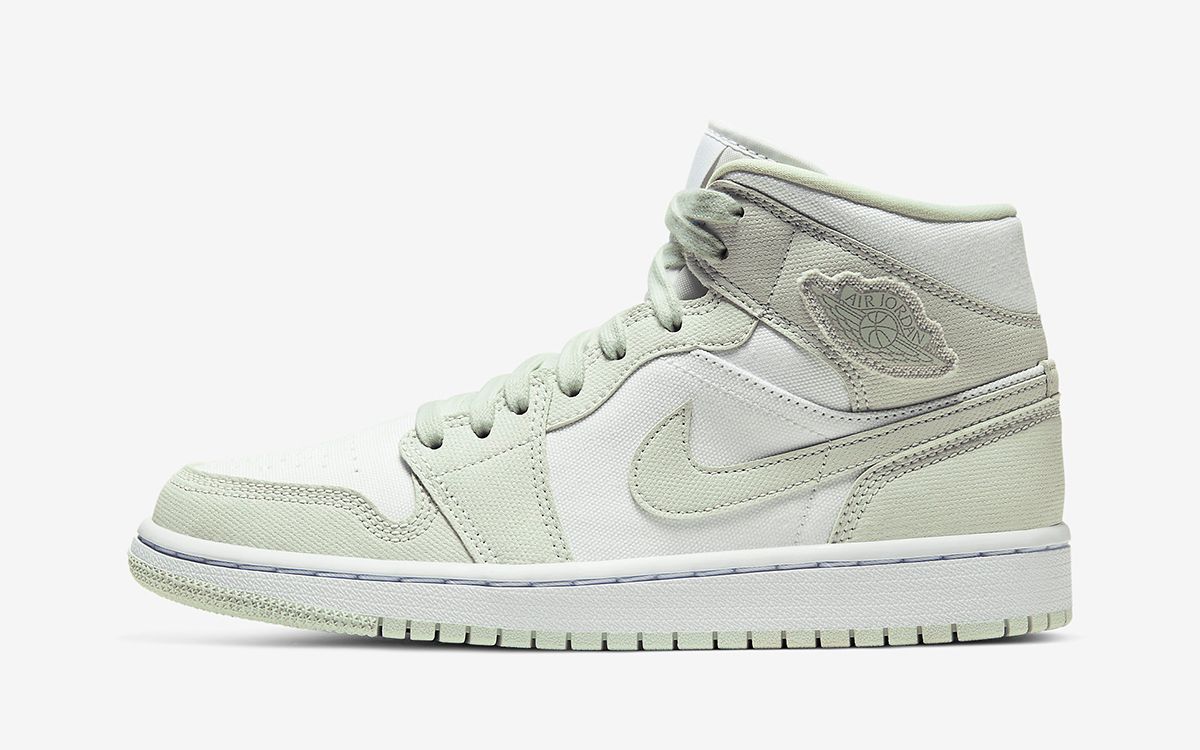 Air Jordan 1 Mid “Spruce Aura” Comes Up in Canvas | House of Heat°