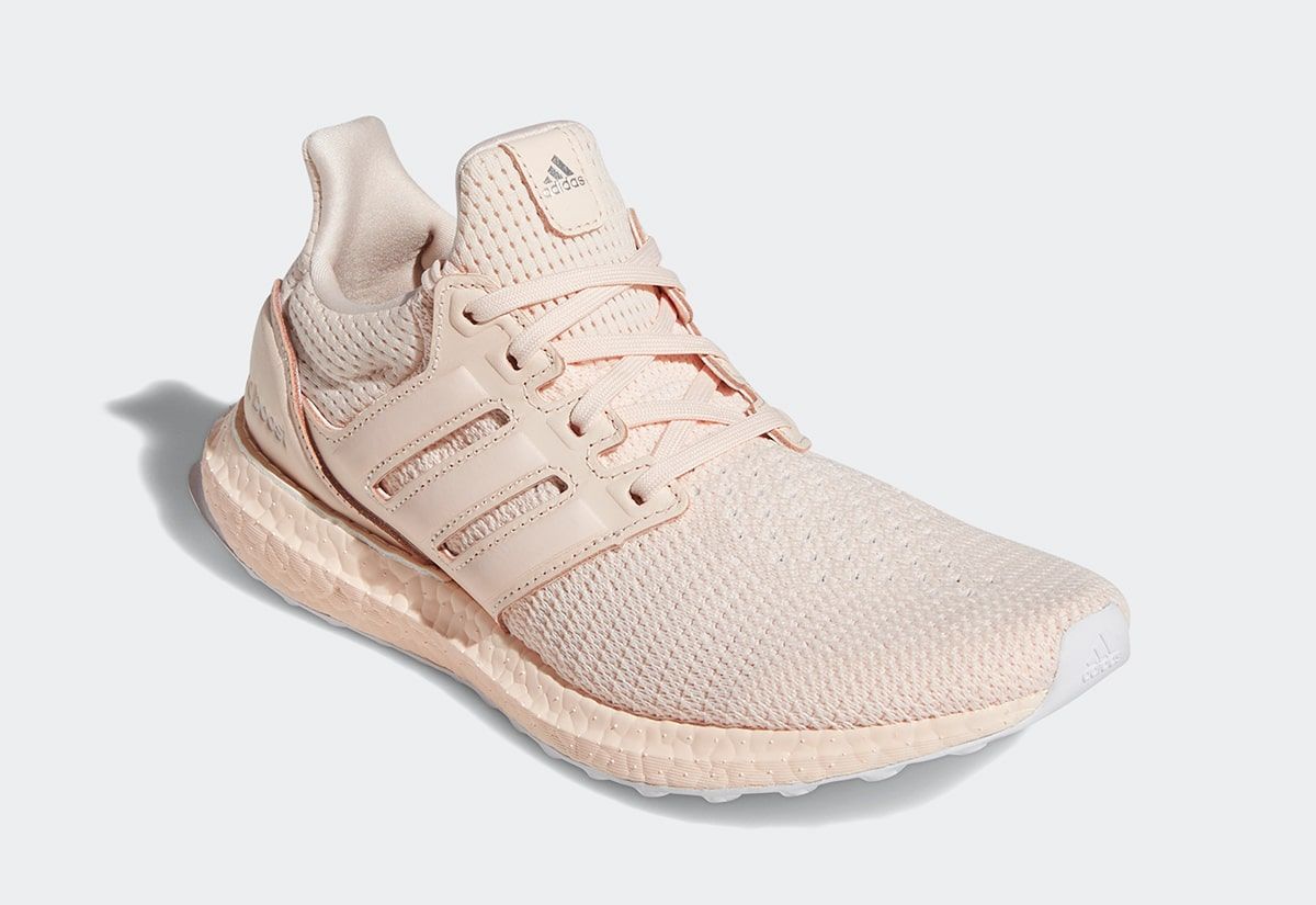 Rose gold hotsell ultra boost