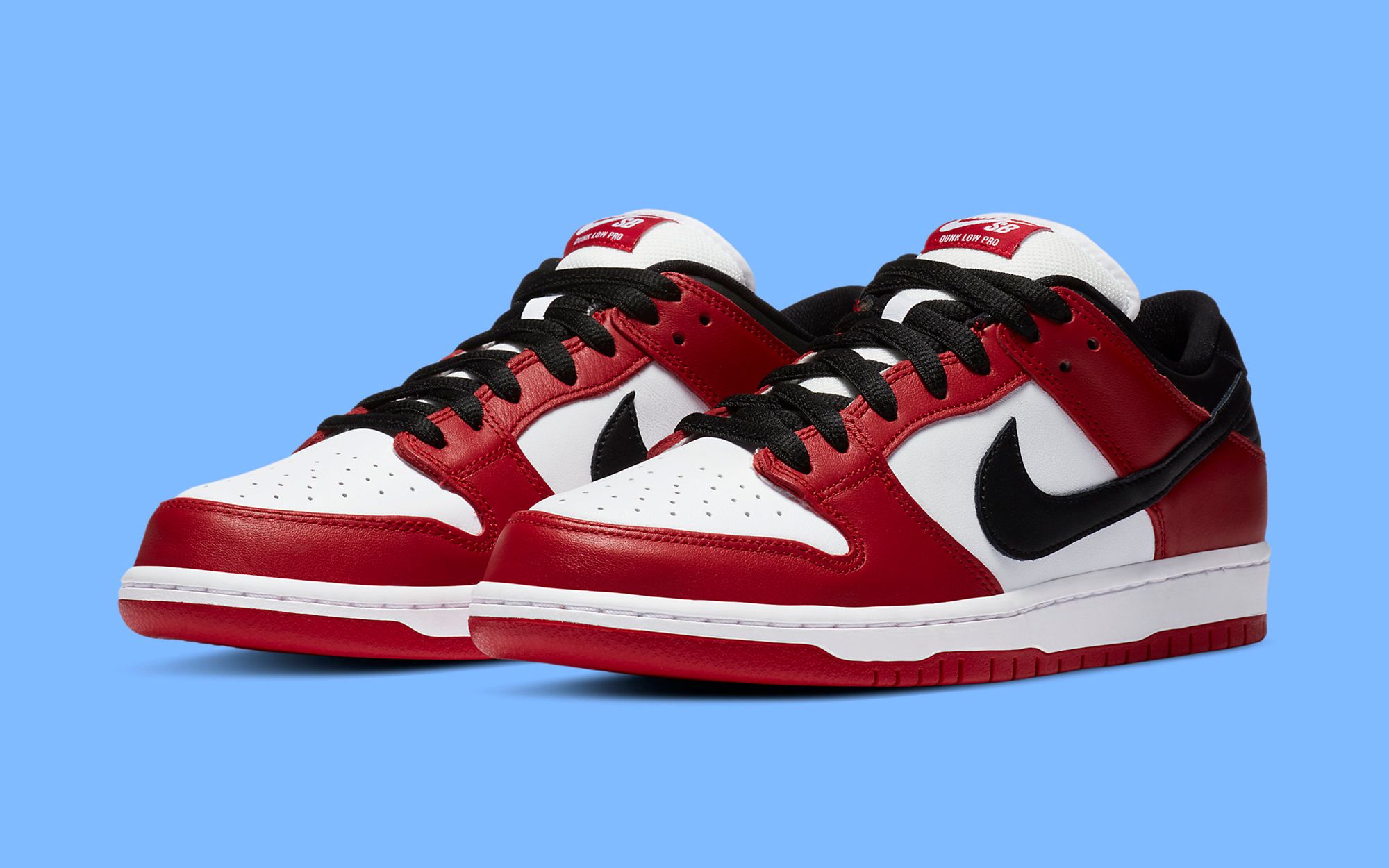 The Nike SB Dunk Low “Chicago” Restocks in Europe in April | House