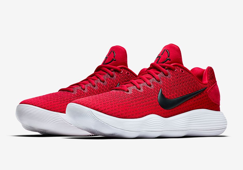 Hyperdunk low store 218