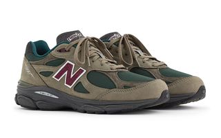 New Balance Prepare the 990v3 in Green Canvas and Olive Suede