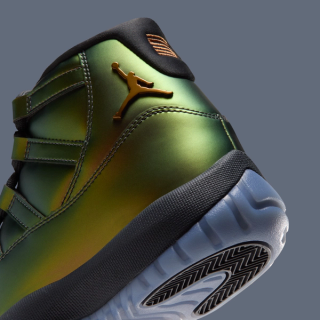 Women's Air Jordan 11 "Magic Ball" (Space Jam; SKU: IZ1800-200). Photo via Nike.