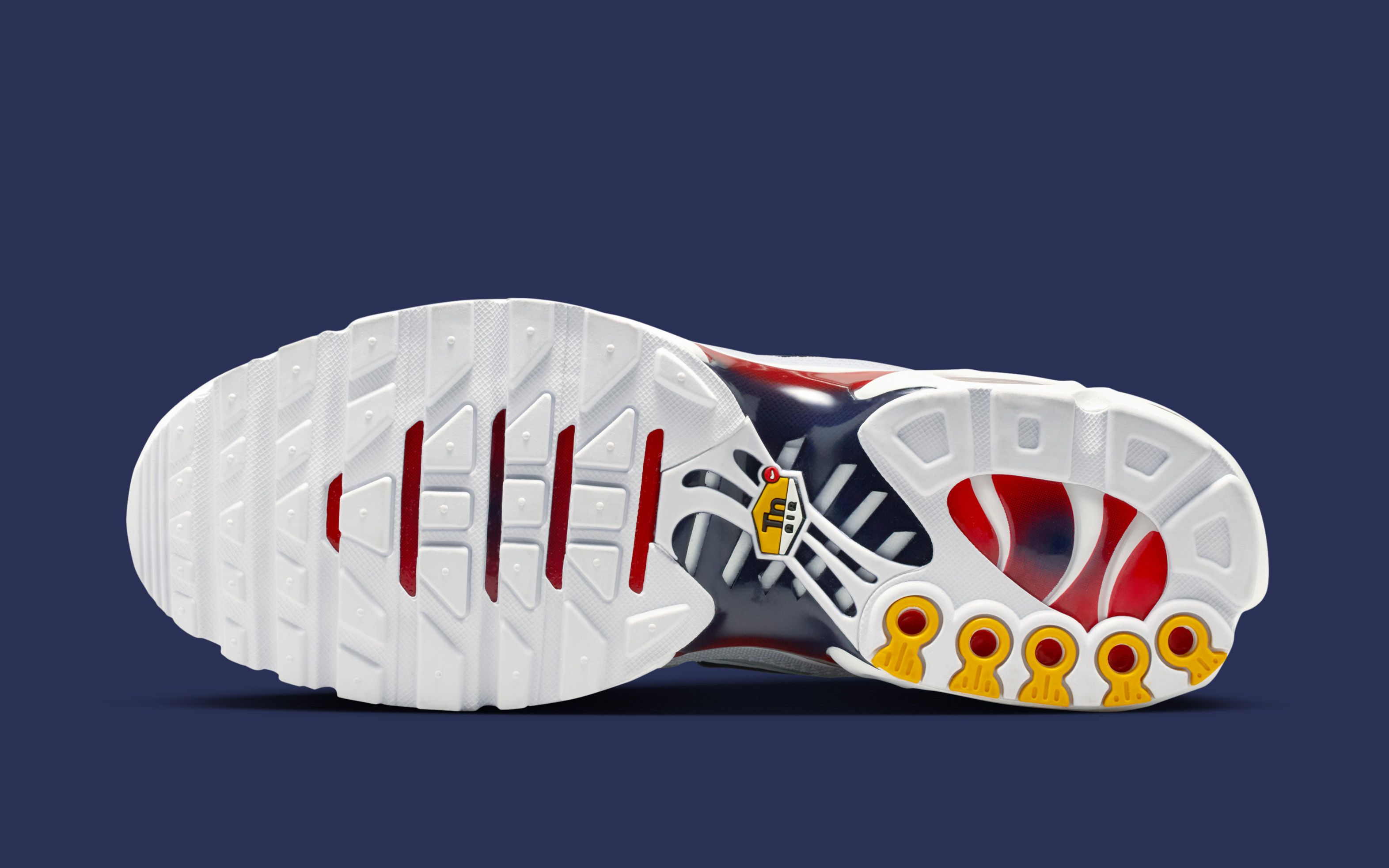 The Nike Air Max Plus “USA” Lands at the Perfect Time | House of Heat°