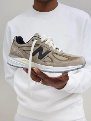 Teaser image of the JJJJound x New Balance 990v4 "Mushroom" collaboration.