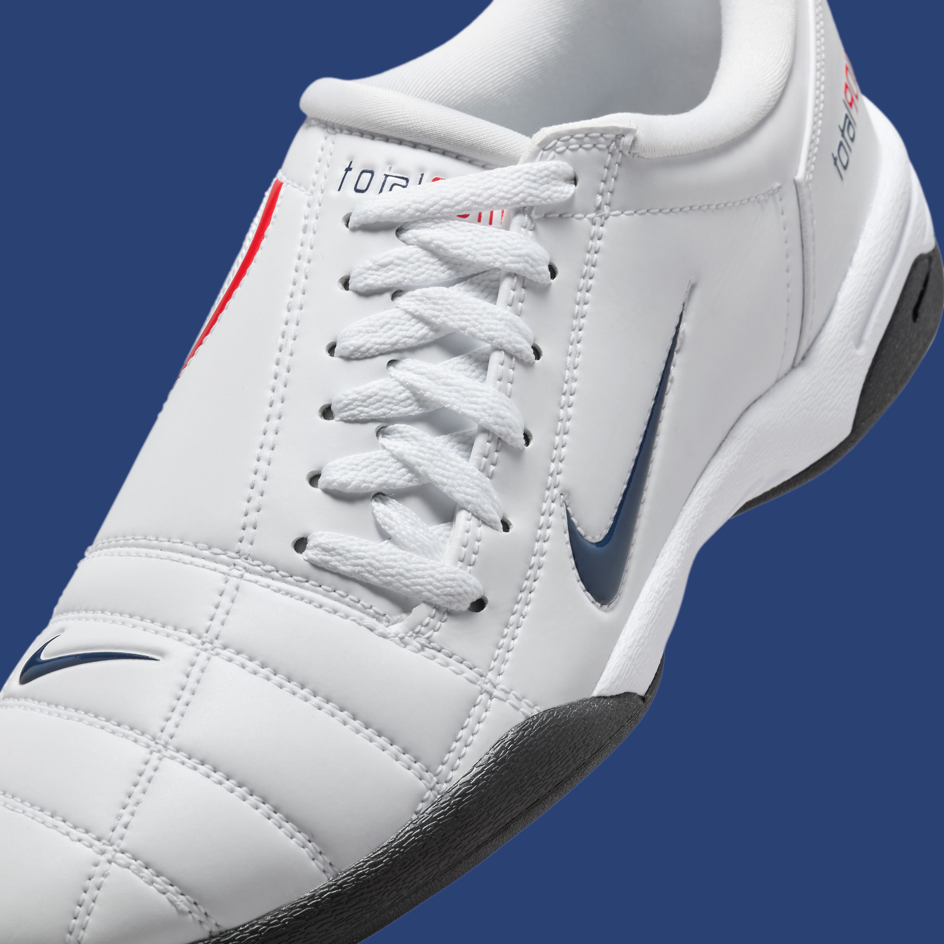 Official Looks at the Nike Total 90 III 