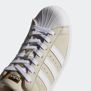 adidas jogger superstar clear brown fy5865 release date 9