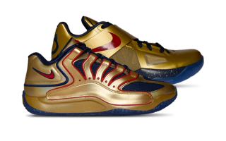 Kevin Durant's Nike KD 18 "Immortal" Pack.