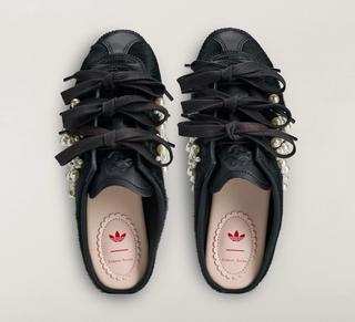 Simone Rocha x adidas Japan Slip-On "Black" (SKU: KH7275). Photo via adidas.