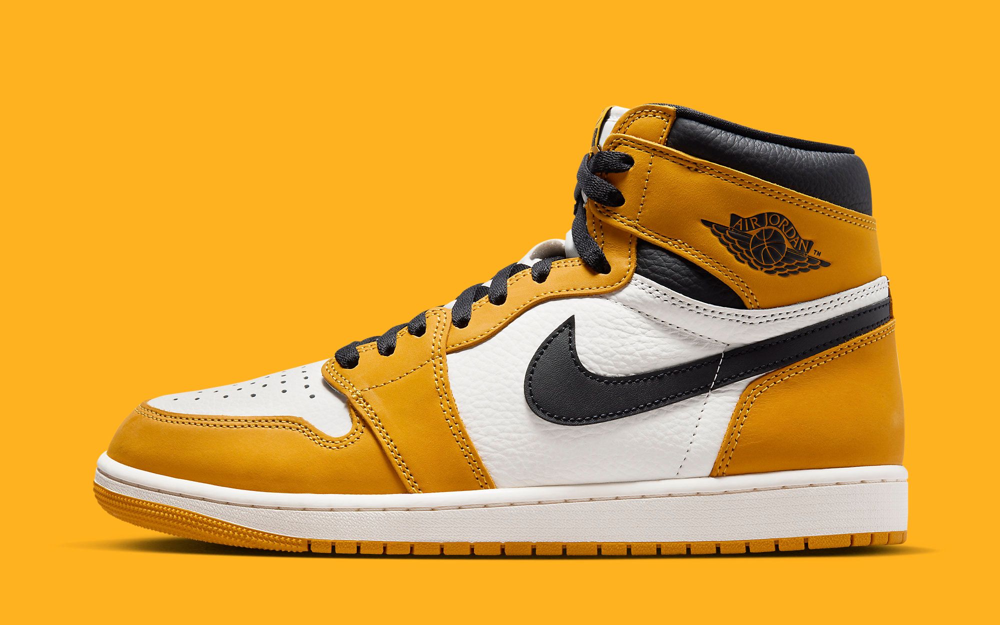 Official Images // Air Jordan 1 High OG “Yellow Ochre” | House of