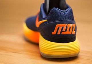 nike strong hyperdunk 2017 low city pack madrid 3
