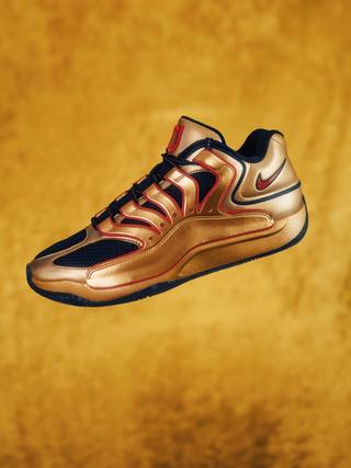 Nike Basketball Immortalized Collection Campaign Shots 2