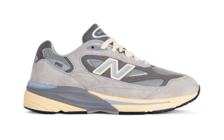 New Balance 990v7 " Kool Grey" official images. 