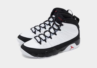 Air Jordan 9 retro in a "White/True Red/Black" color scheme (Space Jam).