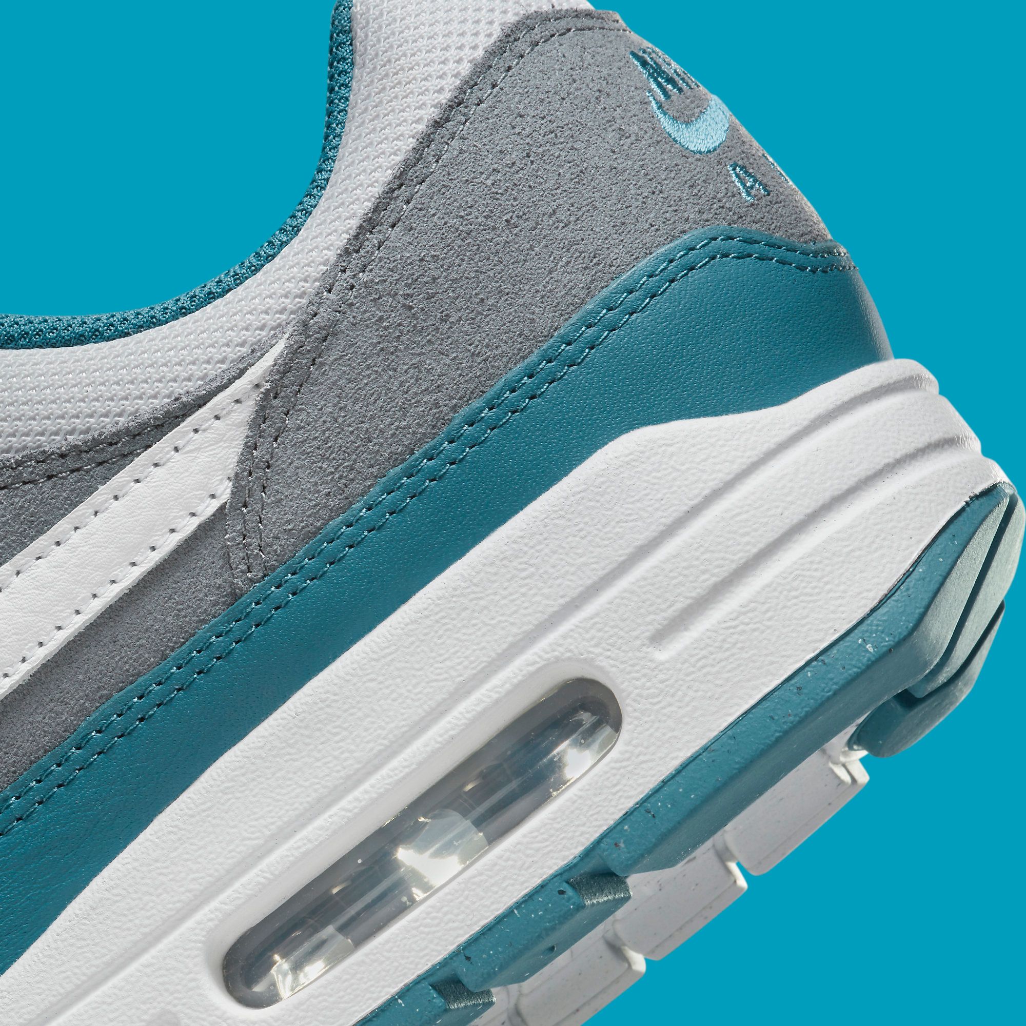Available Now // Nike Air Max 1 SC “Noise Aqua” | House of Heat°