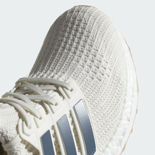 adidas embellished ultra boost show your stripes cloud white tech ink ash pearl release date cm8114 toe