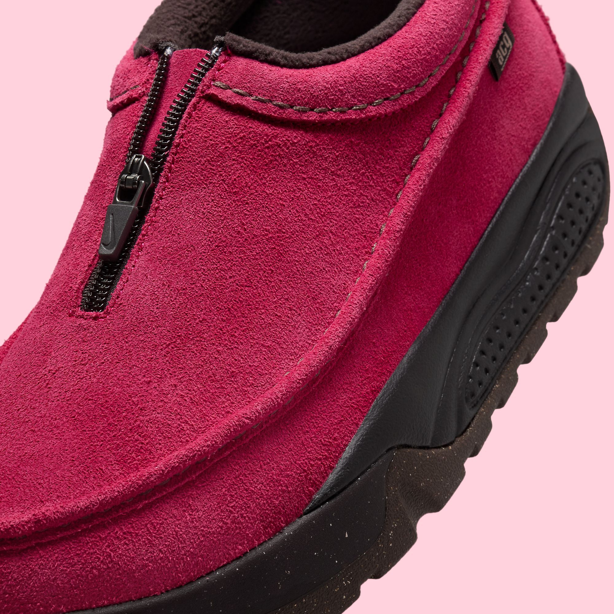nike acg rush pink