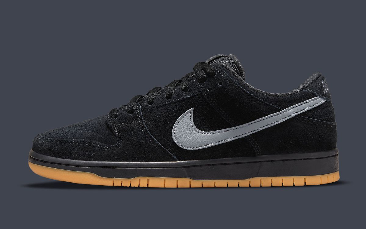 Nike SB Dunk Low “Fog” Recalls a Classic 2005 Release | House of Heat°