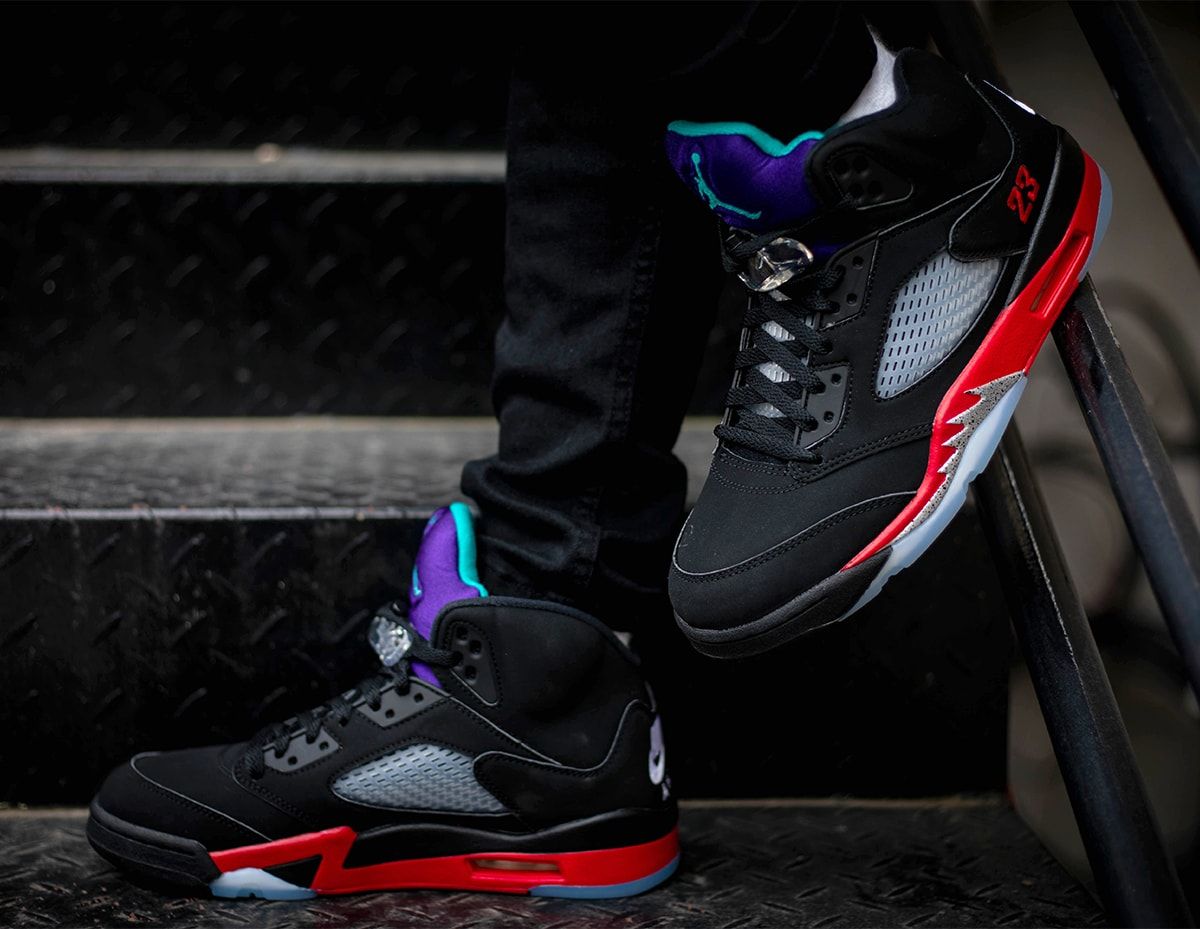 Black and clearance red retro 5s