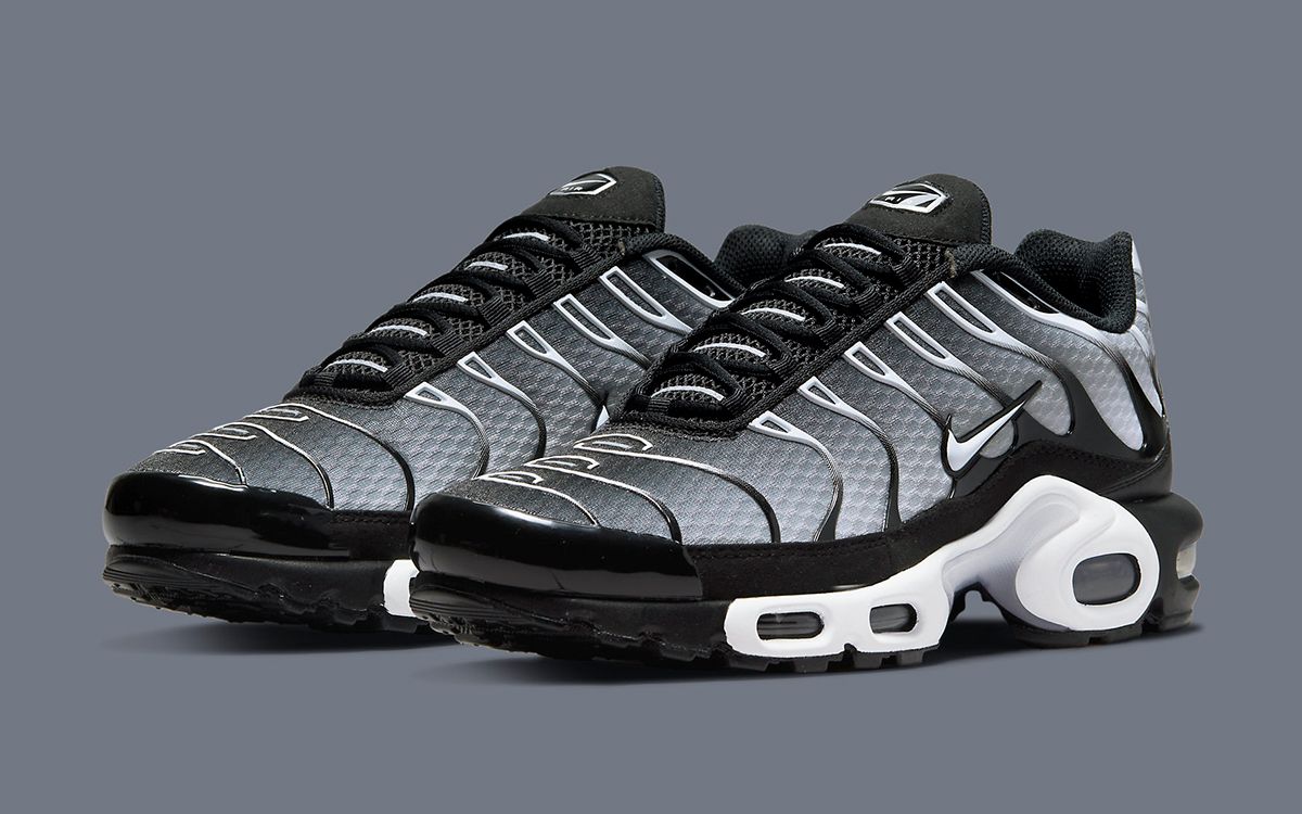 This Black and White Air Max Plus Features Three Gradients | House