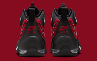 Nike Air Bakin OG "Varsity Red" (SKU: IQ5365-600). Photo via Nike.