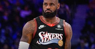 Mock-up of LeBron James in a Philadelphia 76ers jersey,