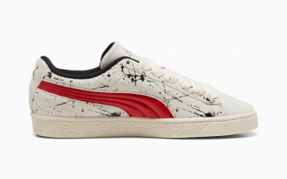 Street Fighter x PUMA Suede "Ryu" (SKU: 410647-01). Photo via PUMA.
