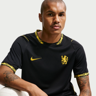 Chelsea 26/27 Away Replica Short-Sleeve Jersey (SKU: II1941-011). Photo via Nike.