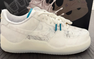 "White Marble" Nike Air Force 1 for LeBron James, featuring a crown-shaped sole unit and goat logos.