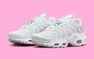 Nike Applies "Summit White" and "Pink Rise" to the Air Max Plus