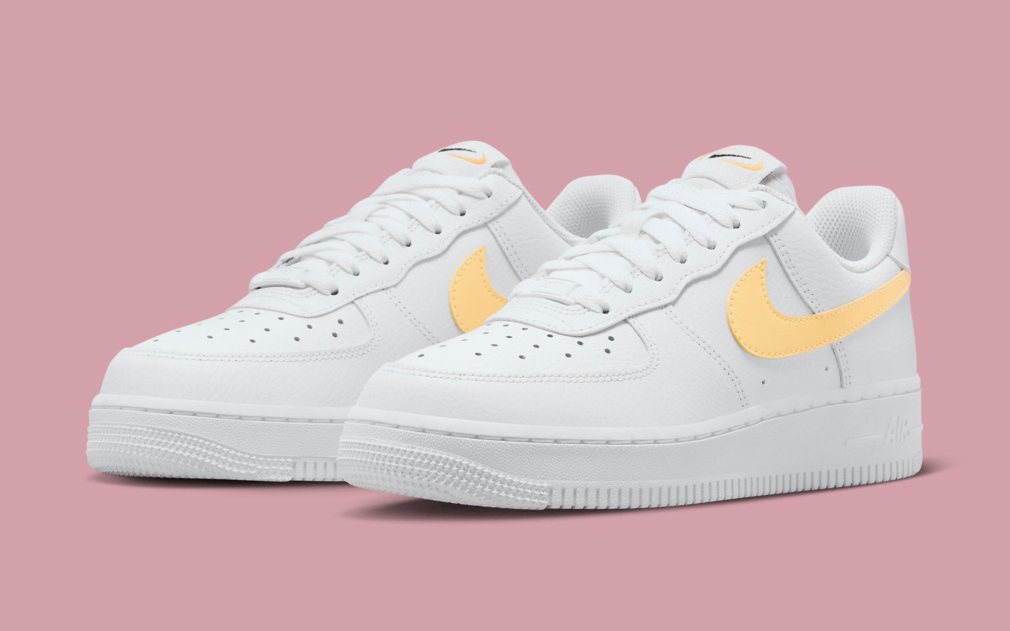 Nike af1 discount yellow swoosh