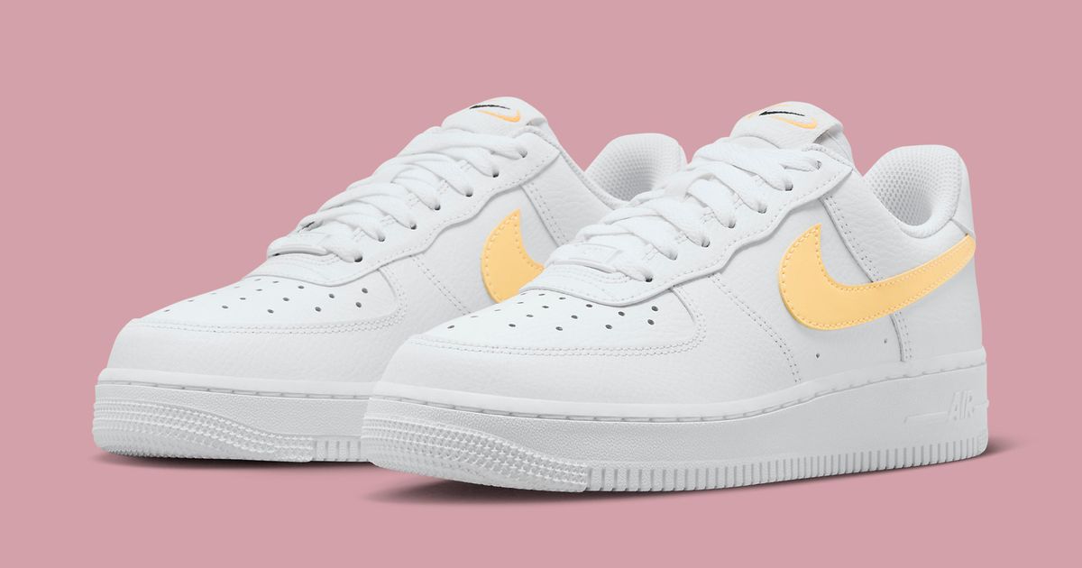 air force 1 yellow swoosh