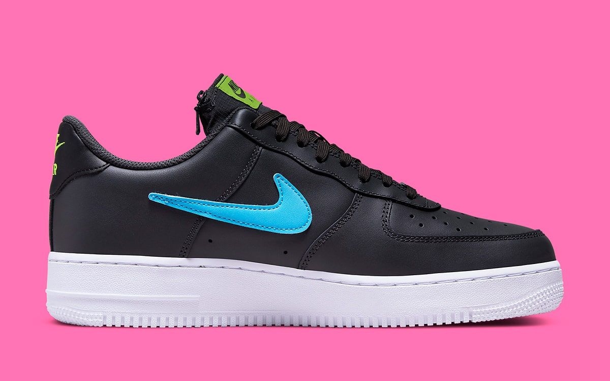 Nike Air Force 1 Low Carabiner Dark Smoke Color Nike Air Force 1 Low Carabiner Swoosh Red - DH7579-100 main image 4