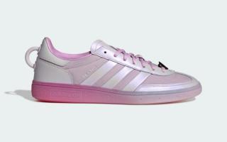 Pokémon x adidas Spezial "Mewtwo" (SKU: KI8213)