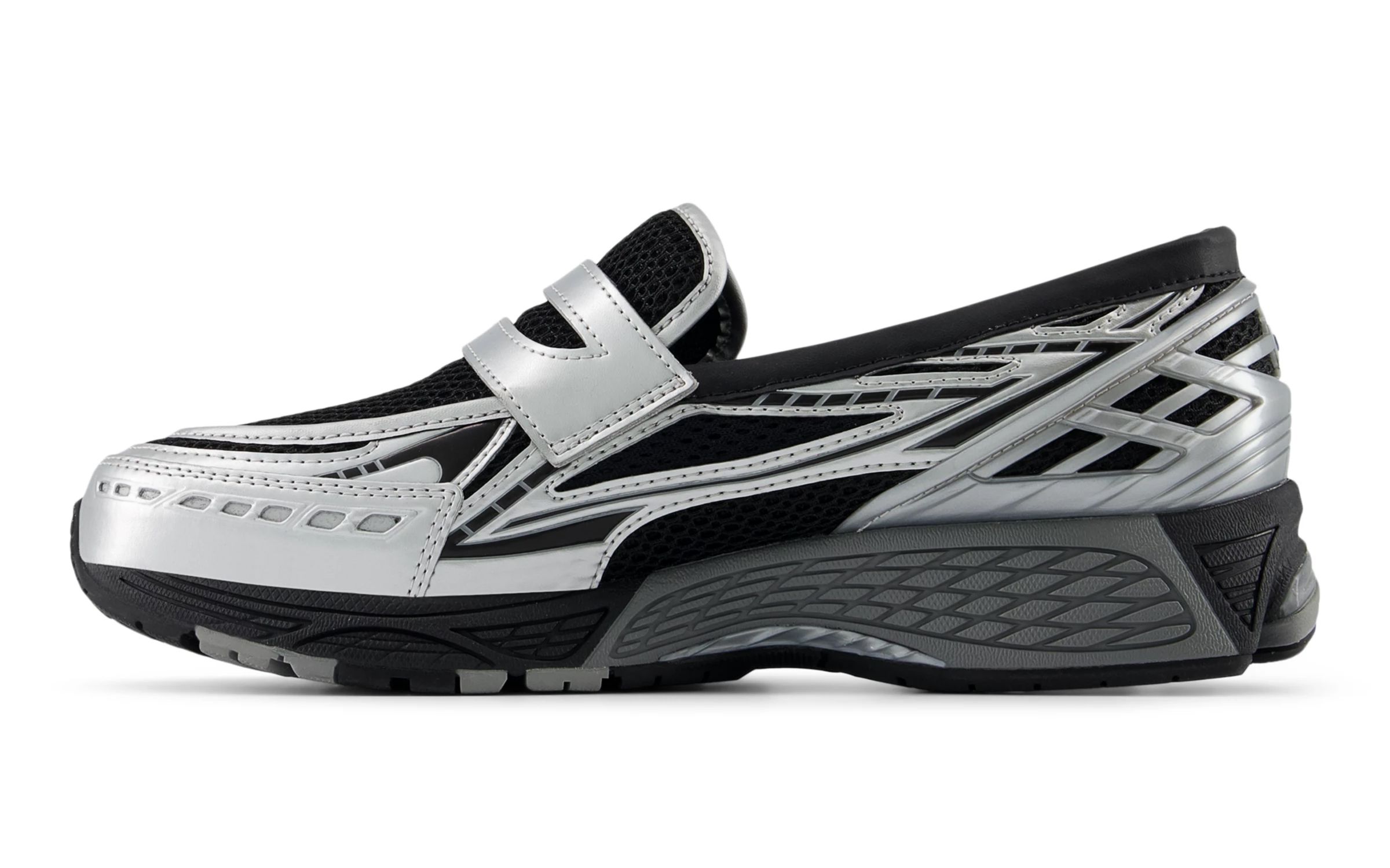 Official Looks at the New Balance 1906 Loafer 