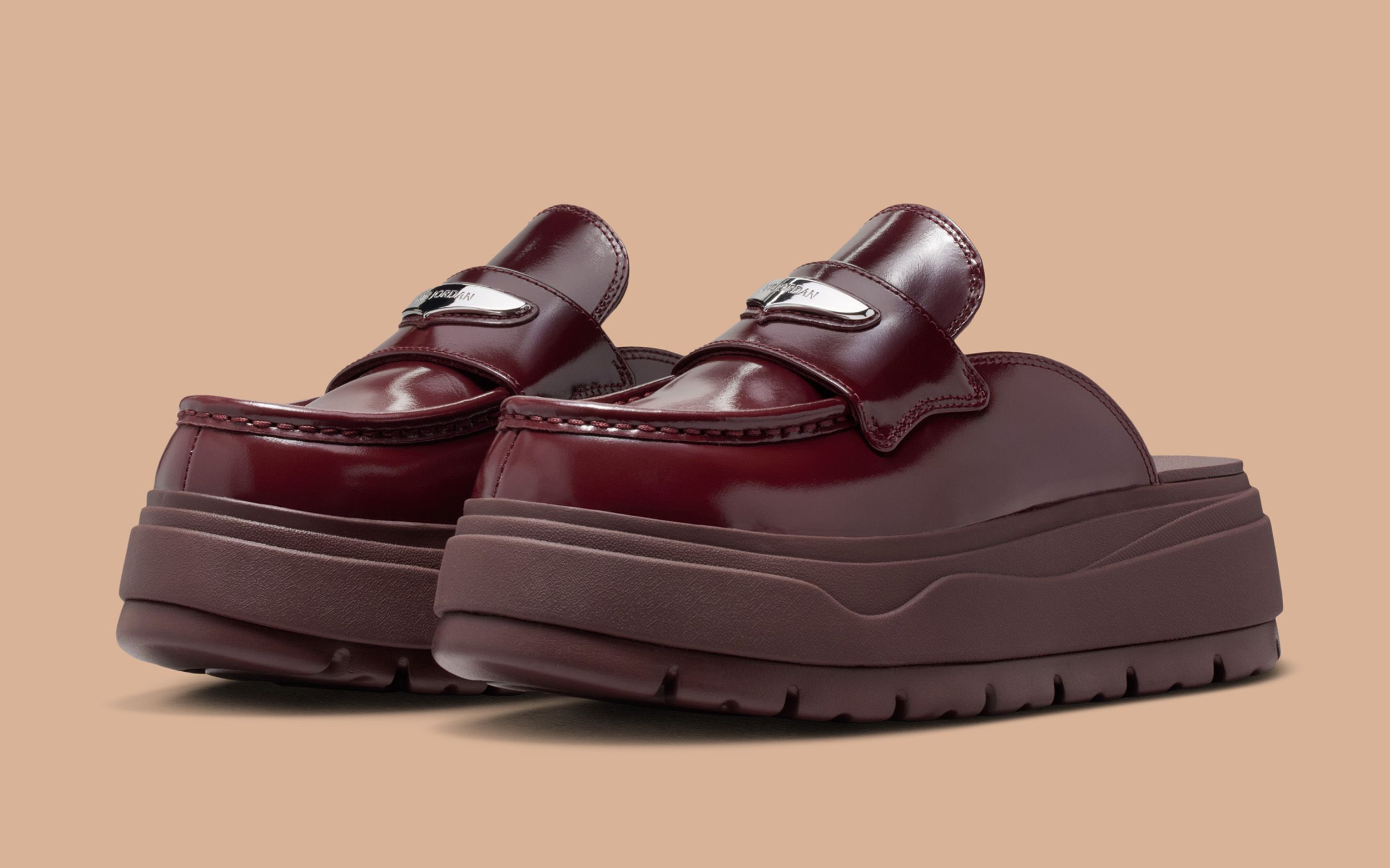 Jordan Brand Releases Air Jordan Mule “Dark Team Red” 