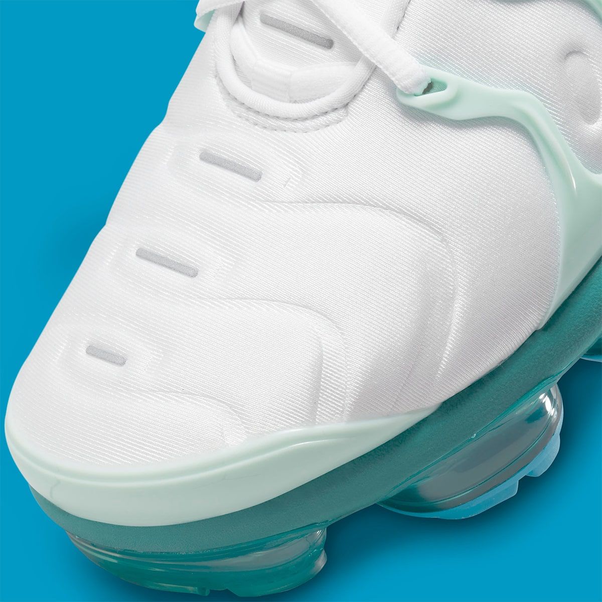 vapormax plus blue force