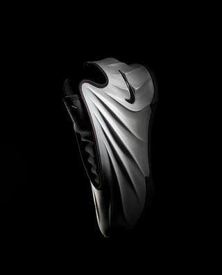 Nike Unveils G.T. Future in "Metallic"