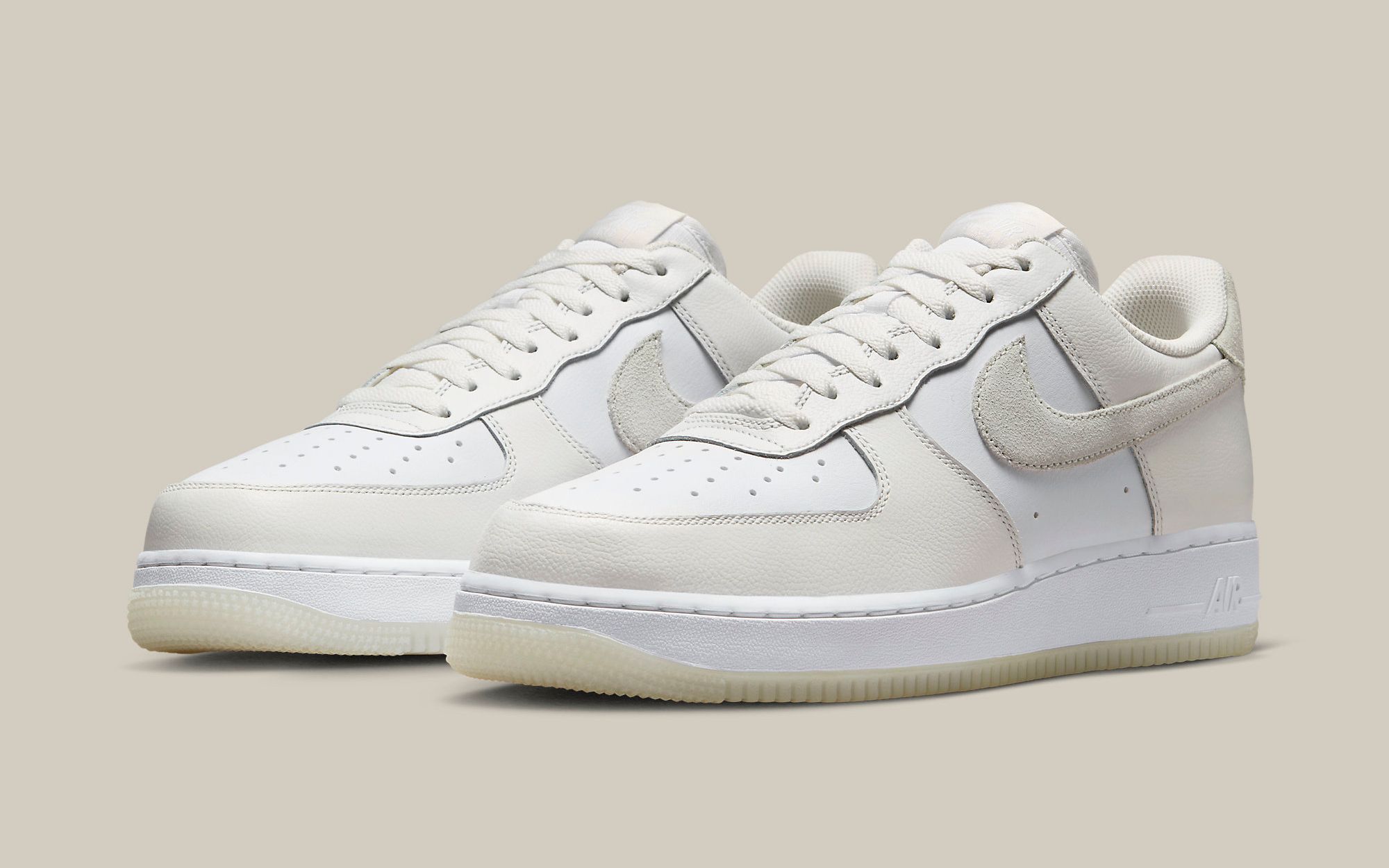 Nike air force hotsell 1 dna lv8 white/sail