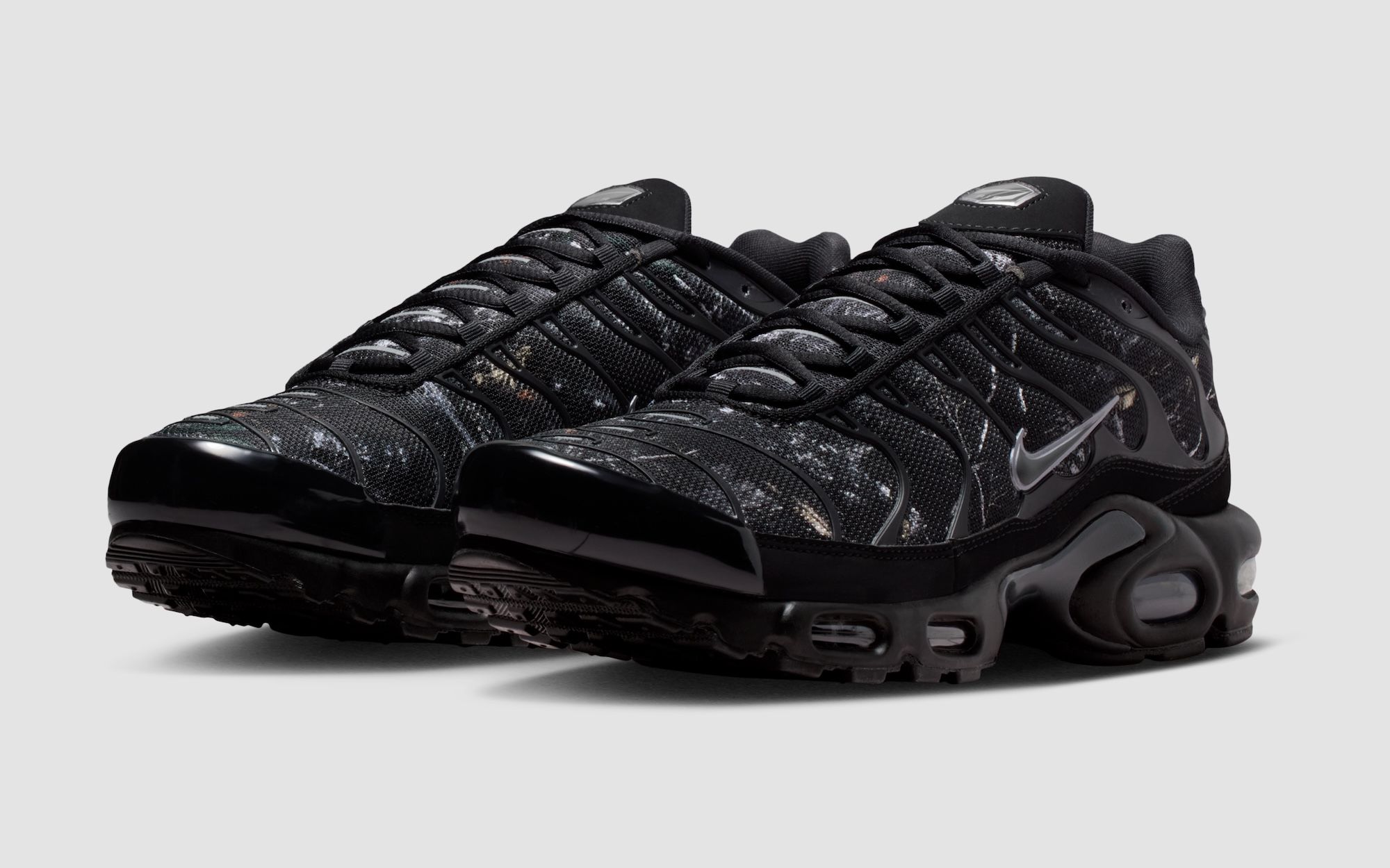 靴 Nike Shox TL Black Realtree Edge Camo SHOX TL BLACK REALTREE EDGE CAMO | AREA 02 — Asia's Premier